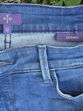 NYDJ Size 12 Skinny Jeans With Stretch